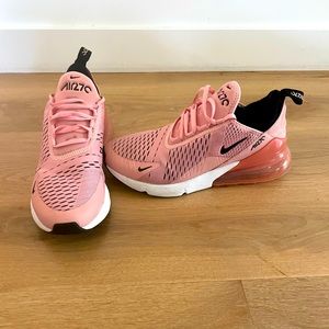 Women’s Nike Air Max 270 sz 8.5